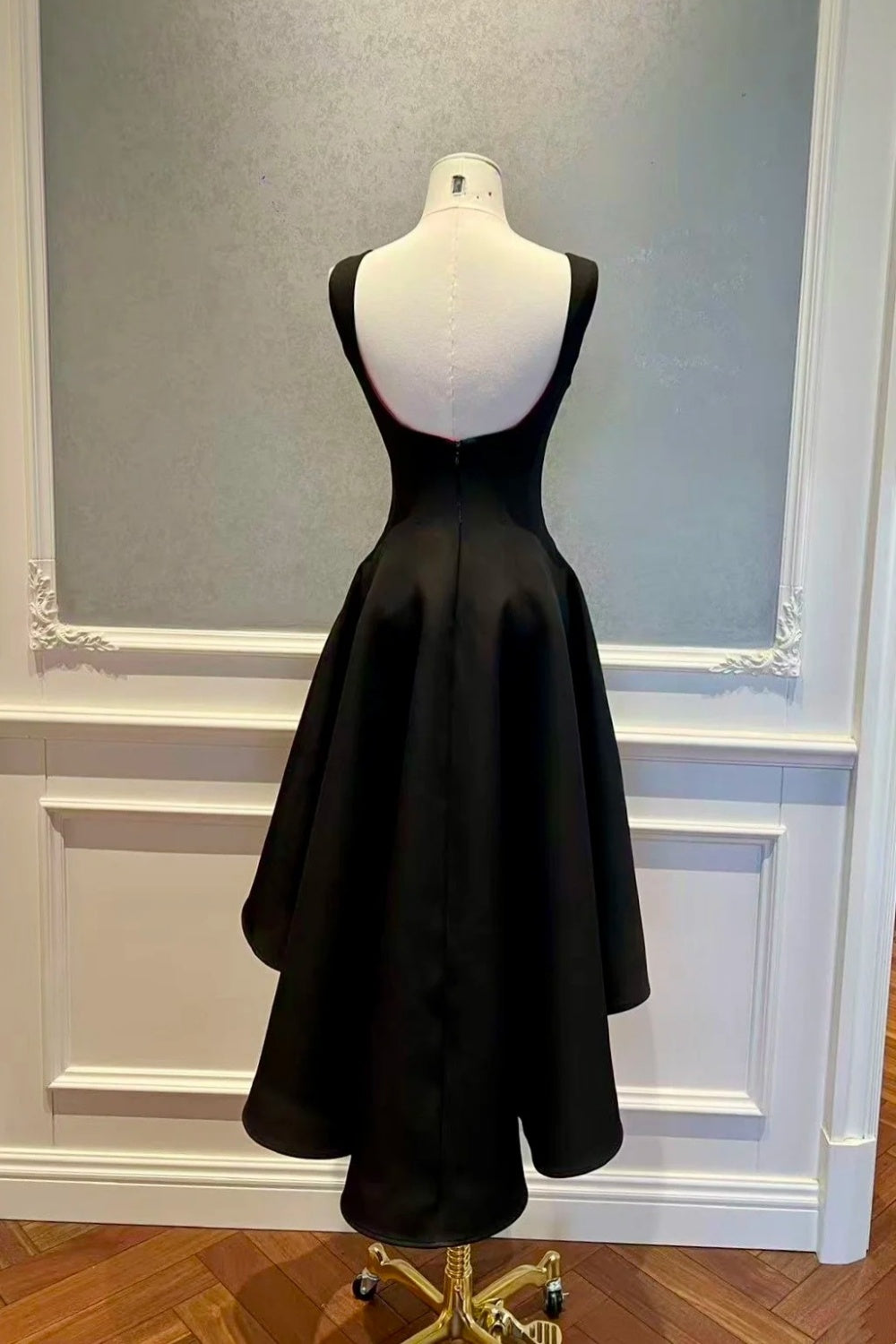 Red background dress, large skirt, short front and long back, birthday dress, party dress NV6594