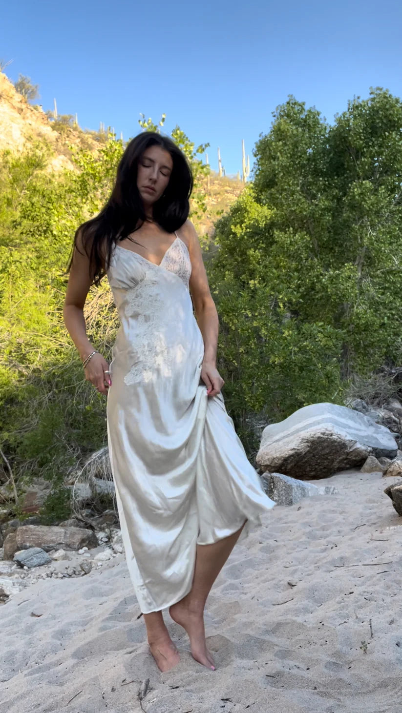 Ivory Stunning Floral Lace Adjustable Spaghetti-Shoulder Floor-Length Edgy Long Satin Cocktail Party Dress party dress nv4105