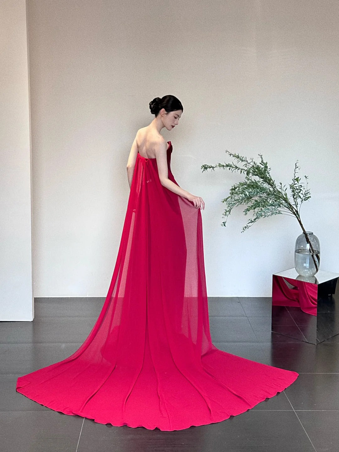 Red Fashionable Gorgeous Elegant Exquisite Long Satin Mermaid Floor-length Tail Ball Gown Evening Gown Wedding Dress nv4057