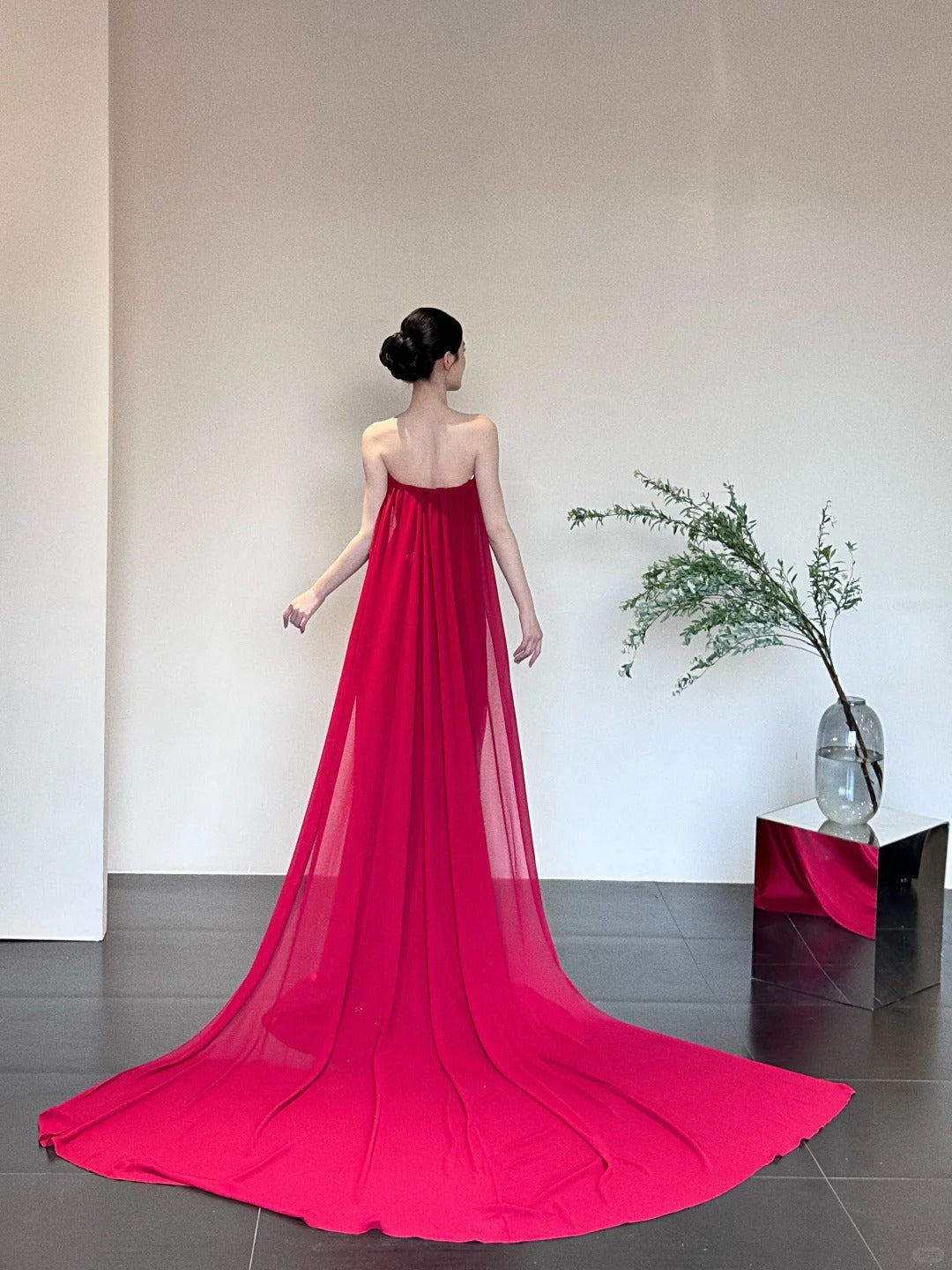 Red Fashionable Gorgeous Elegant Exquisite Long Satin Mermaid Floor-length Tail Ball Gown Evening Gown Wedding Dress nv4057
