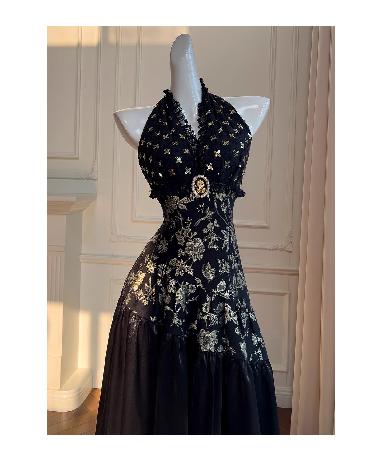 Robe de soirée noire et dorée en satin jacquard, sans manches, taille longue, dos nu, col licou, robe de banquet sexy, nv5559