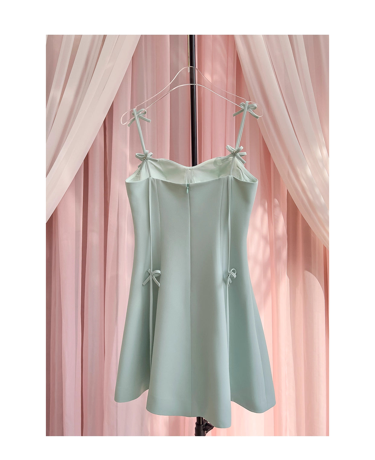 NiceVestidos-Short homecoming dress spring and summer new green bow sexy suspender dress design small dress nv5545