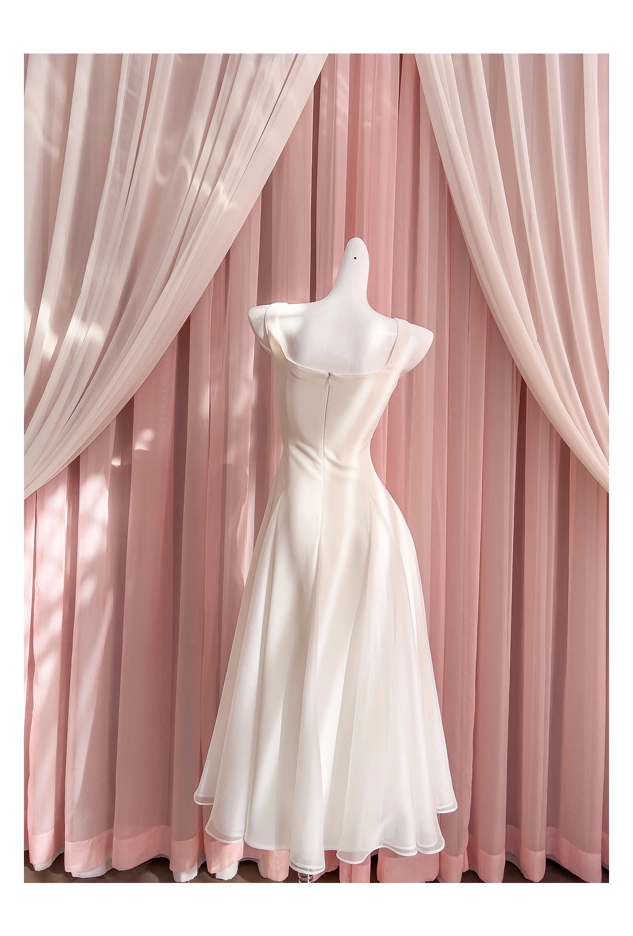 NiceVestidos-Short Homecoming Dress, Simple Waist Long White Dress, New Summer Style, Sexy Suspenders, Big Swing, Slimming Dress nv5546