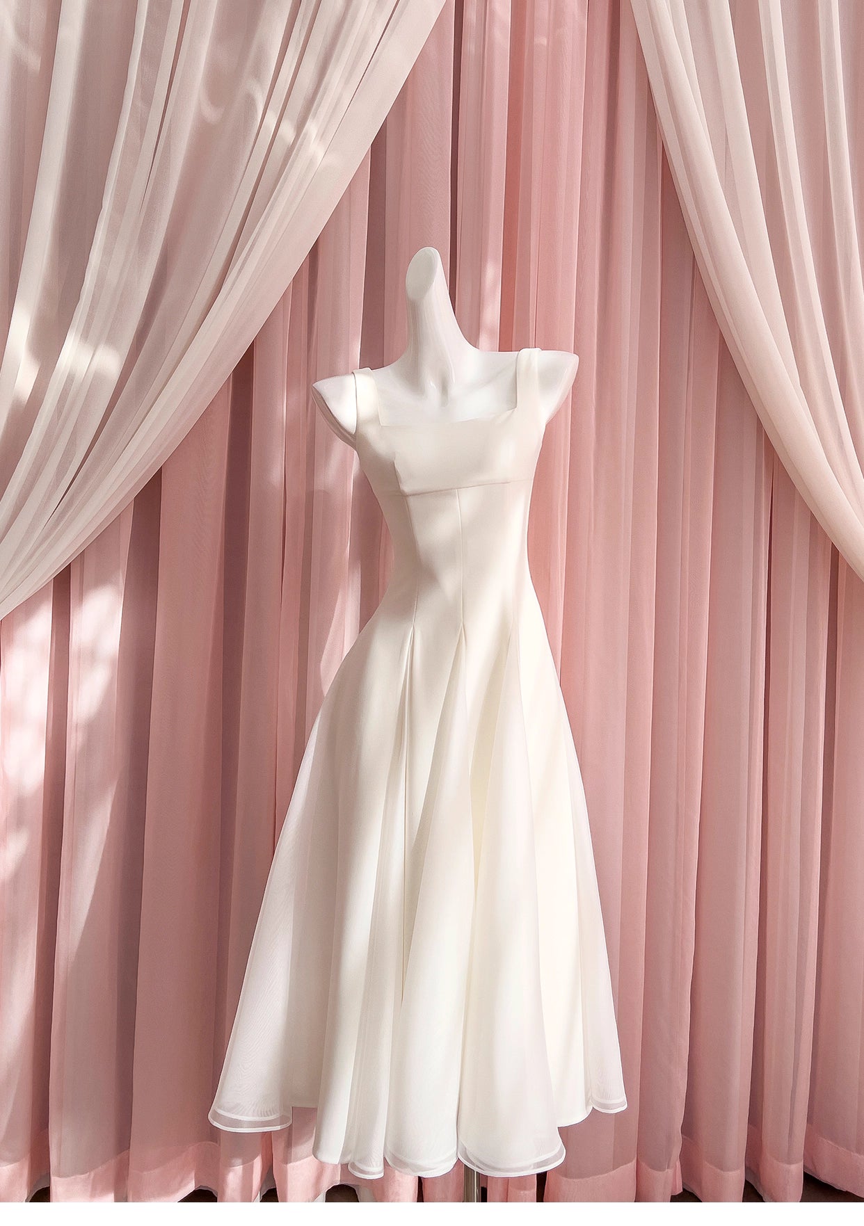 NiceVestidos-Short Homecoming Dress, Simple Waist Long White Dress, New Summer Style, Sexy Suspenders, Big Swing, Slimming Dress nv5546