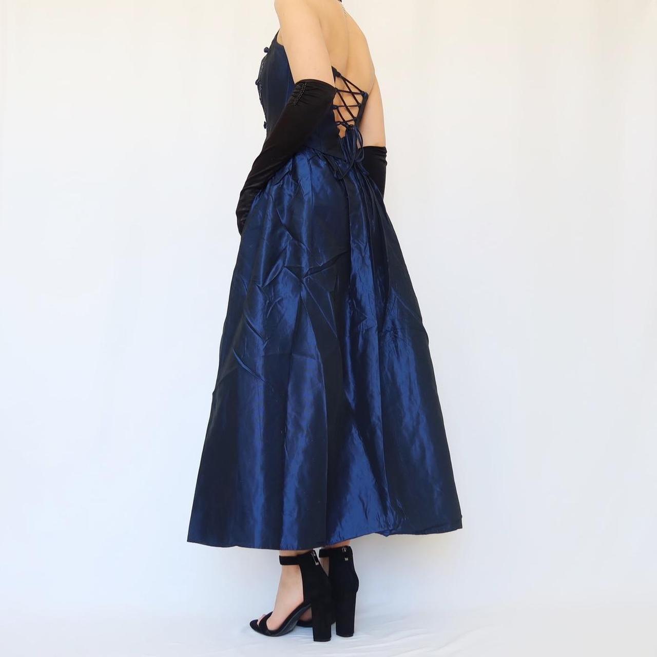 Robe de soirée longue en satin bleu vintage, élégante et délicate, à fleurs, avec perles, col carré et dos nu, tenue de bal, de fête d'anniversaire, nv4002