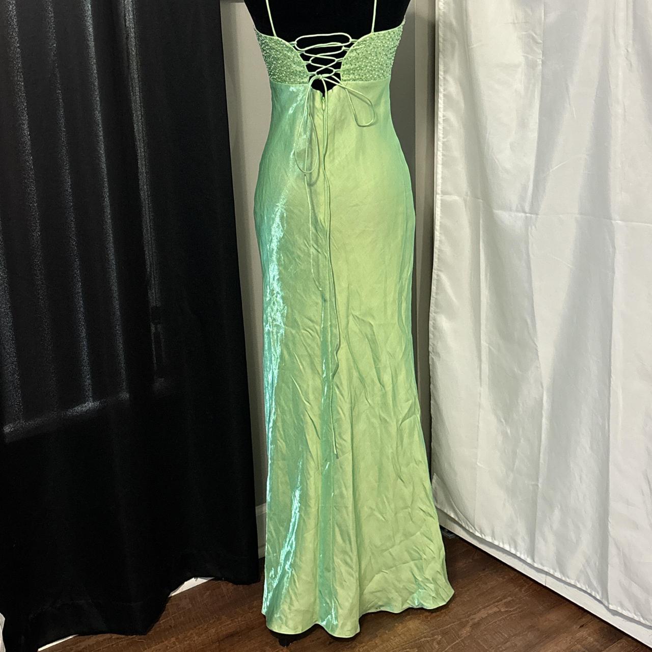 Green Beaded Long Satin Ball Gown Evening Gown Party Dress nv4602