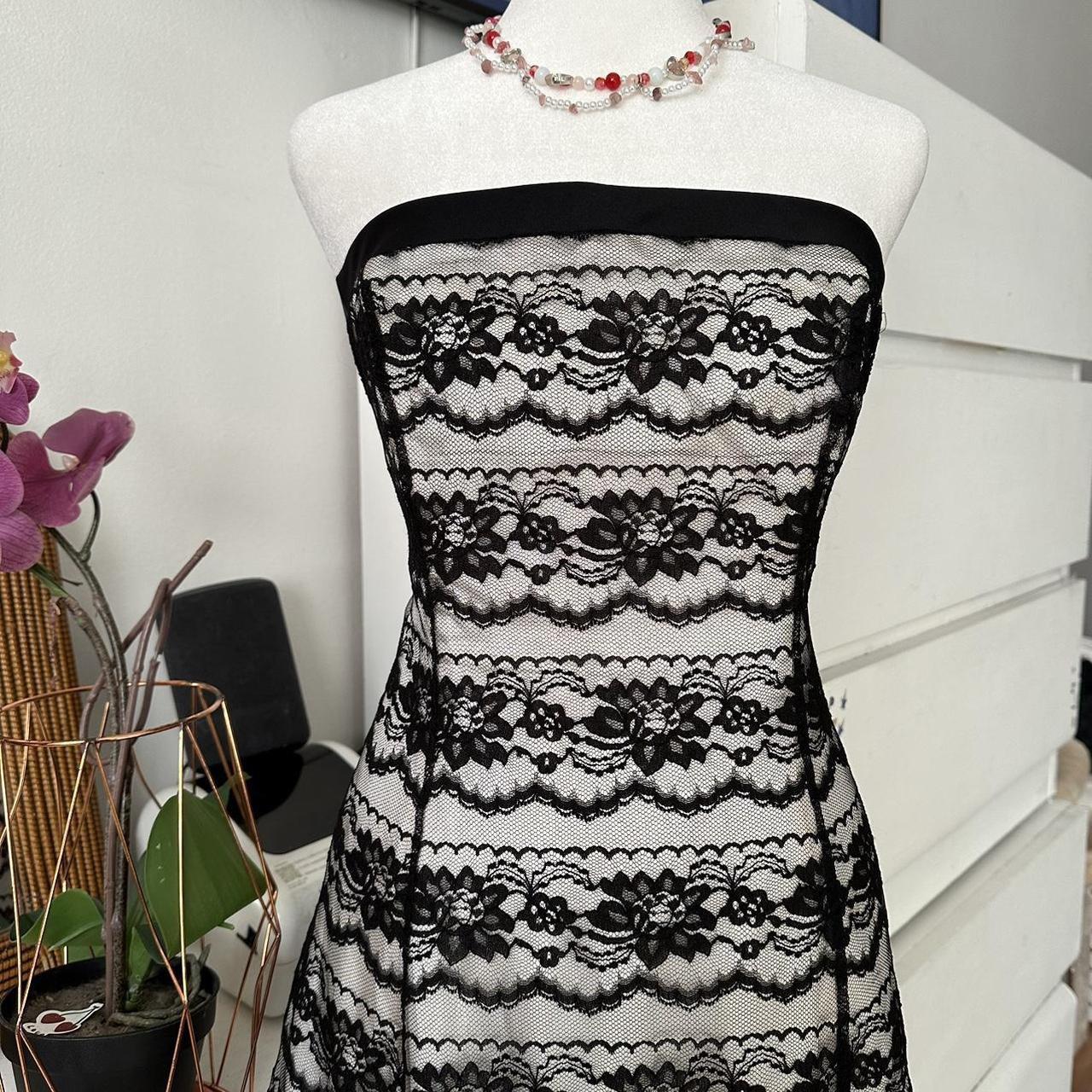 Black Nude Vintage Elegant Layered Lace Long Off Shoulder Bustier Lace Ball Gown Evening Gown Party Dress Prom Gown nv4248