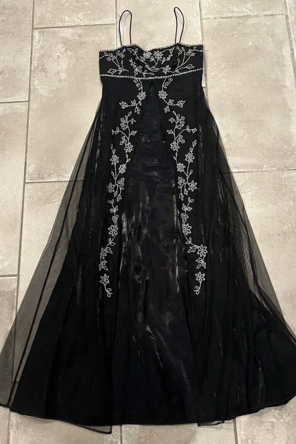 NiceVestidos--Black exquisite silver floral beaded long chiffon prom dress vintage dress NV5728