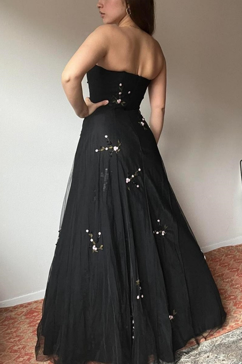 NiceVestidos-Black vintage floral long tulle evening gown Nv5640