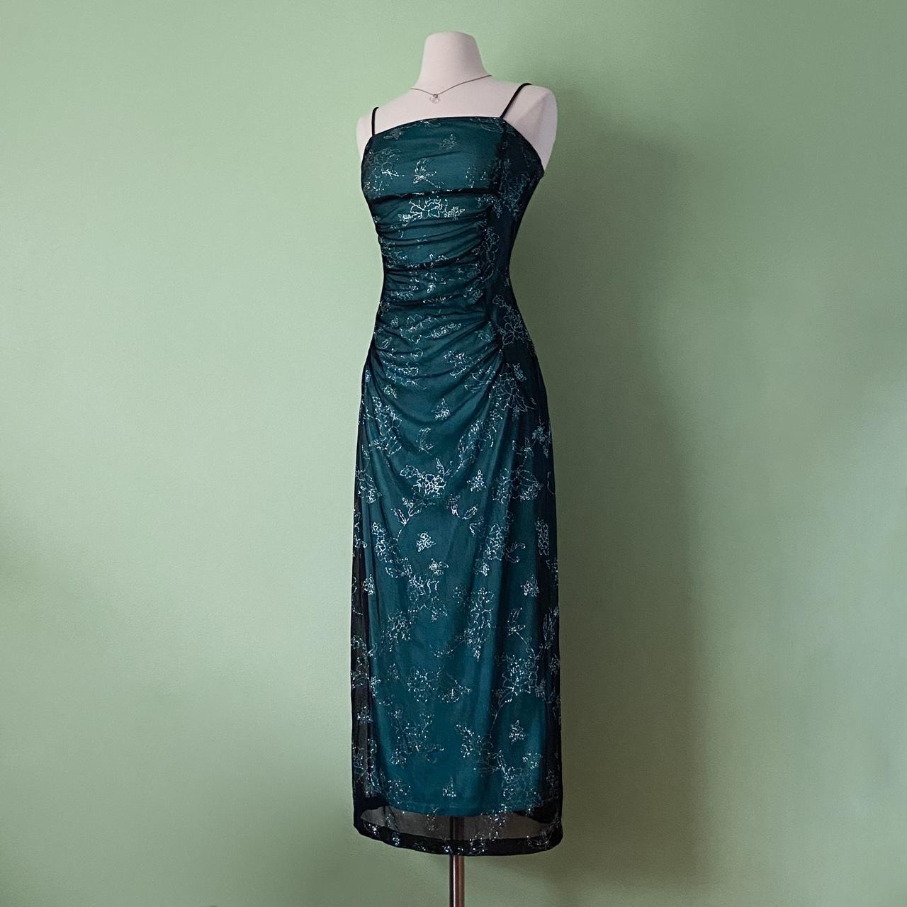 NiceVestidos – Grünes, exquisites, langes Chiffon-Heimkehrkleid mit Perlen, Ballkleid NV5654