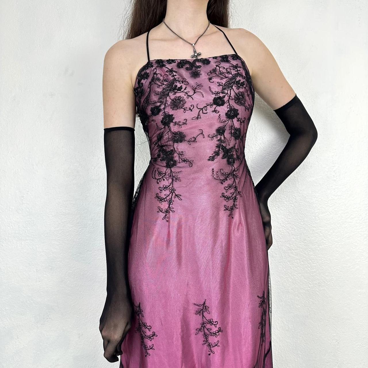 Vintage Black and Pink Gothic Vampire Beaded Floral Long Chiffon Formal Gown Prom Dress nv5401