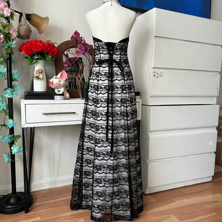 Black Nude Vintage Elegant Layered Lace Long Off Shoulder Bustier Lace Ball Gown Evening Gown Party Dress Prom Gown nv4248