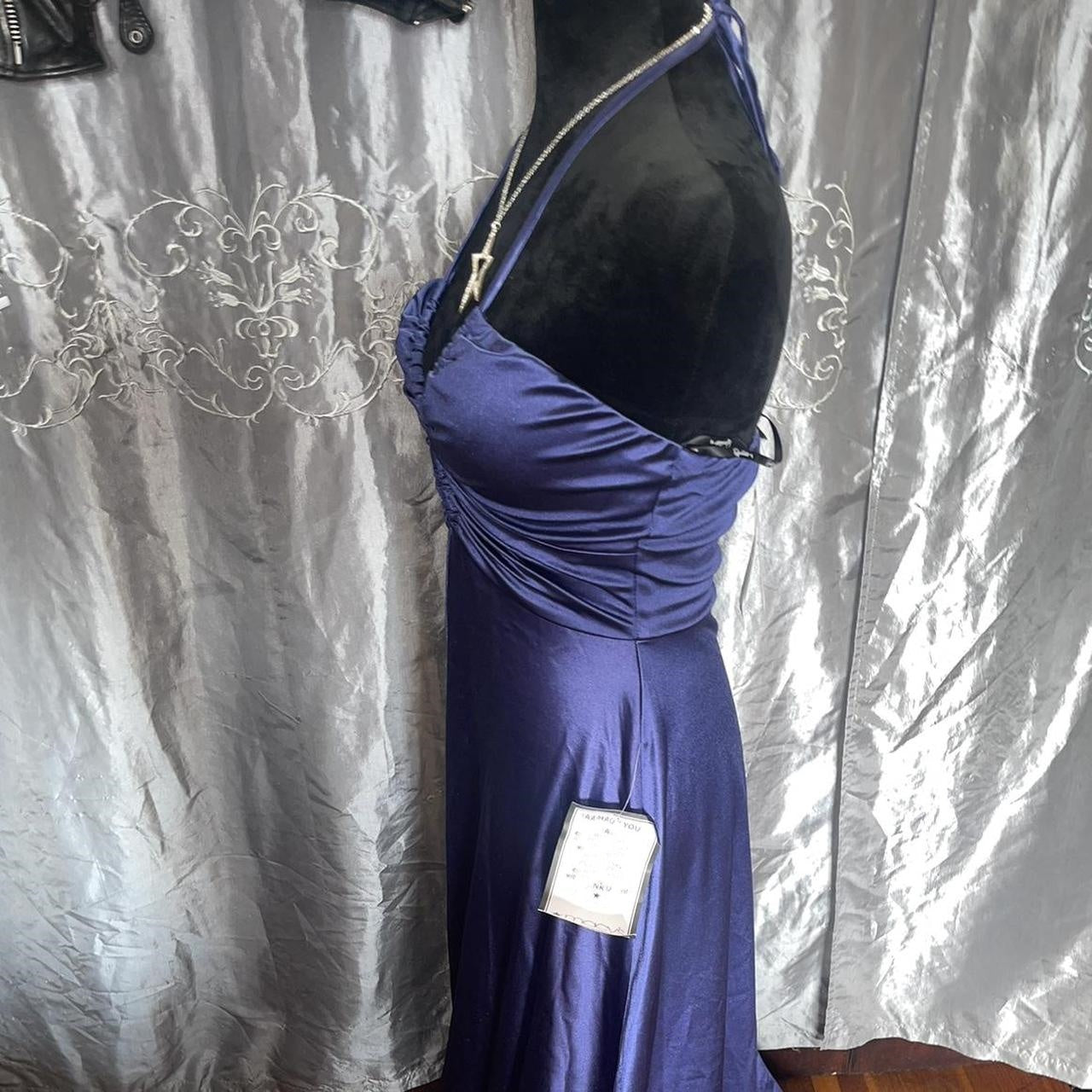 Blaues schlichtes, elegantes V-Ausschnitt-Sling-Lang-Satin-Ballkleid, Abendkleid, Partykleid nv3688