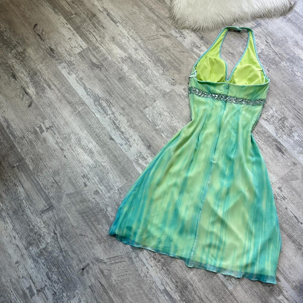 Green and blue beautiful mini backless rhinestones flowing short chiffon homecoming dress prom dress evening dress birthday party dress banquet dress nv4563