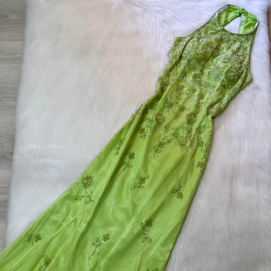 NiceVestidos-Green beautiful exquisite beaded long chiffon formal prom dress nv5450