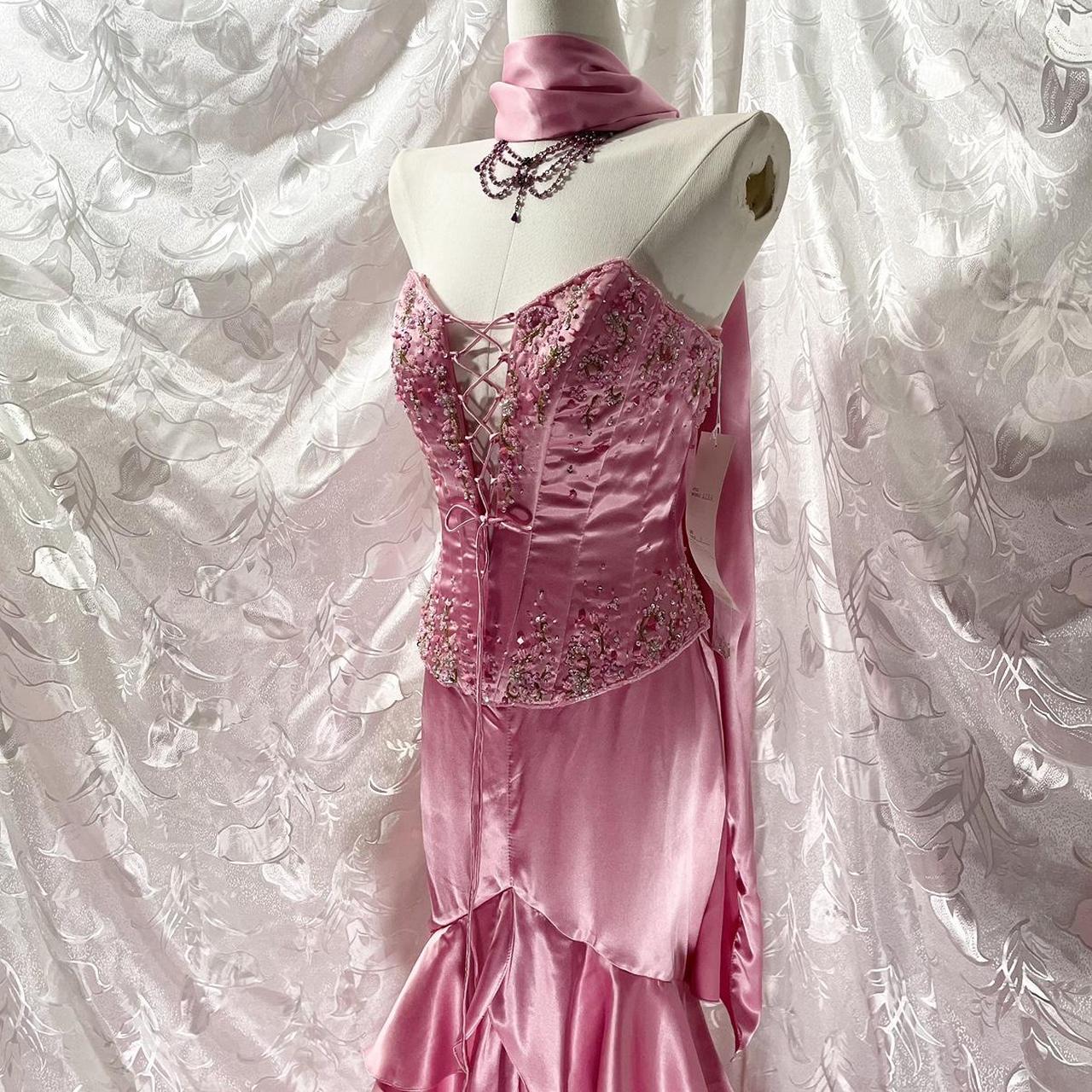 💘Robe de soirée longue en satin à volants et perles rose exquise nv5414