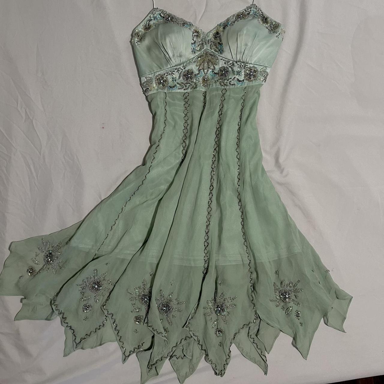 NiceVestidos--Green Delicate Beaded Floral Short Chiffon Homecoming Dress NV5688