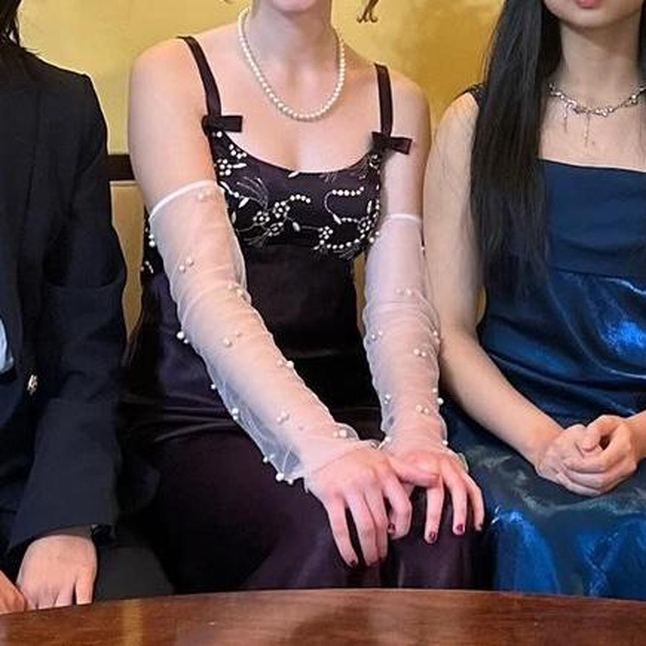 Robe de soirée longue en satin violet foncé à bretelles spaghetti et perles pour femme, tenue de bal, de soirée, nv3745