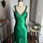 Green Shiny Vintage Fashion Sexy V-neck Rhinestone Bodycon Long Satin Backless Formal Prom Dress Evening Gown Party Dress nv4418
