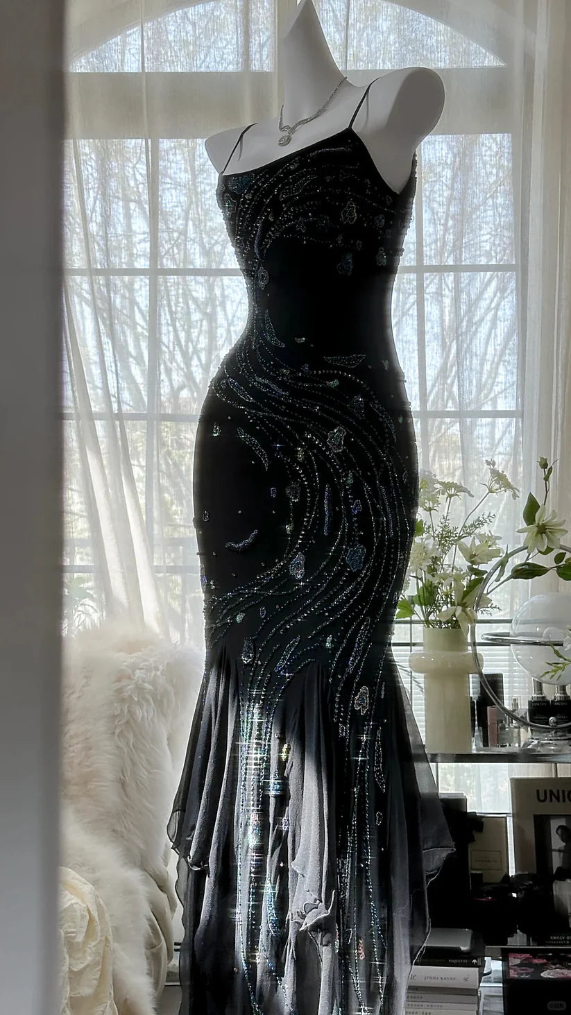 Robe de bal noire magnifique, rétro, élégante et exquise, en mousseline de soie perlée, à bretelles spaghetti, nv5409