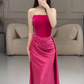 Rosa schlichte, modische, elegante Tube-Top-Schulterfrei, langer Samt mit Satinnähten, plissiertes langes Abendkleid, Ballkleid, Partykleid, NV2610