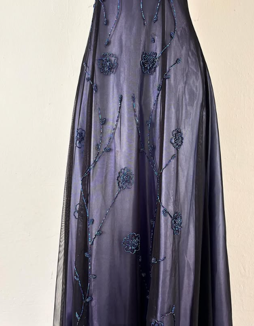 Black/Burgundy Vintage Fashion Exquisite Beading Elegant Backless Long Satin Tulle Formal Prom Dress Evening Gown Party Dress nv3743