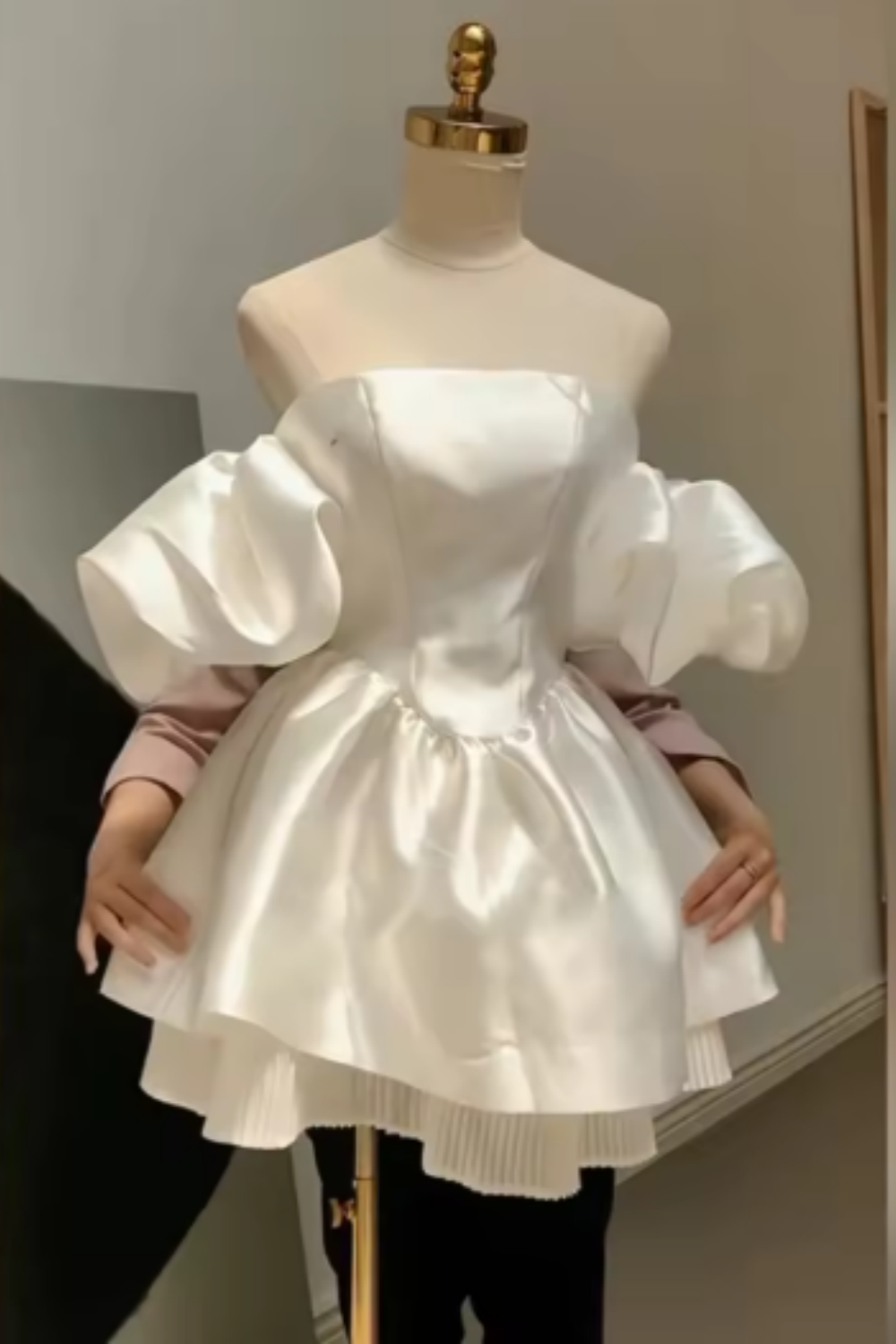 White Fashion Off-the-shoulder Short Satin Homecoming Dress Birthday Party Dress nv5290