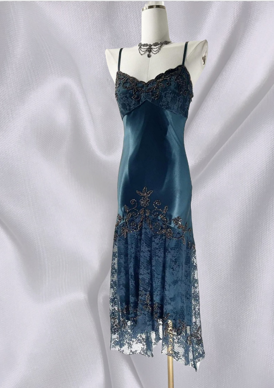 Stunning blue exquisite beaded spaghetti strap long chiffon retro dress prom dress nv5412