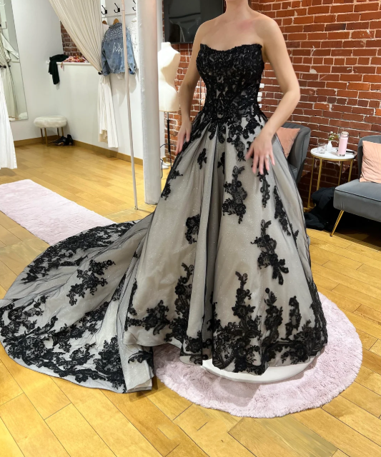 Dark Lace Gray-Black Gradient Gown | Glitter Tulle Train Strapless/Spaghetti Strap Evening Party Showstopper Dress NV6323