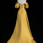Robe de soirée longue en satin jaune à épaules dénudées et coupe A nv2194