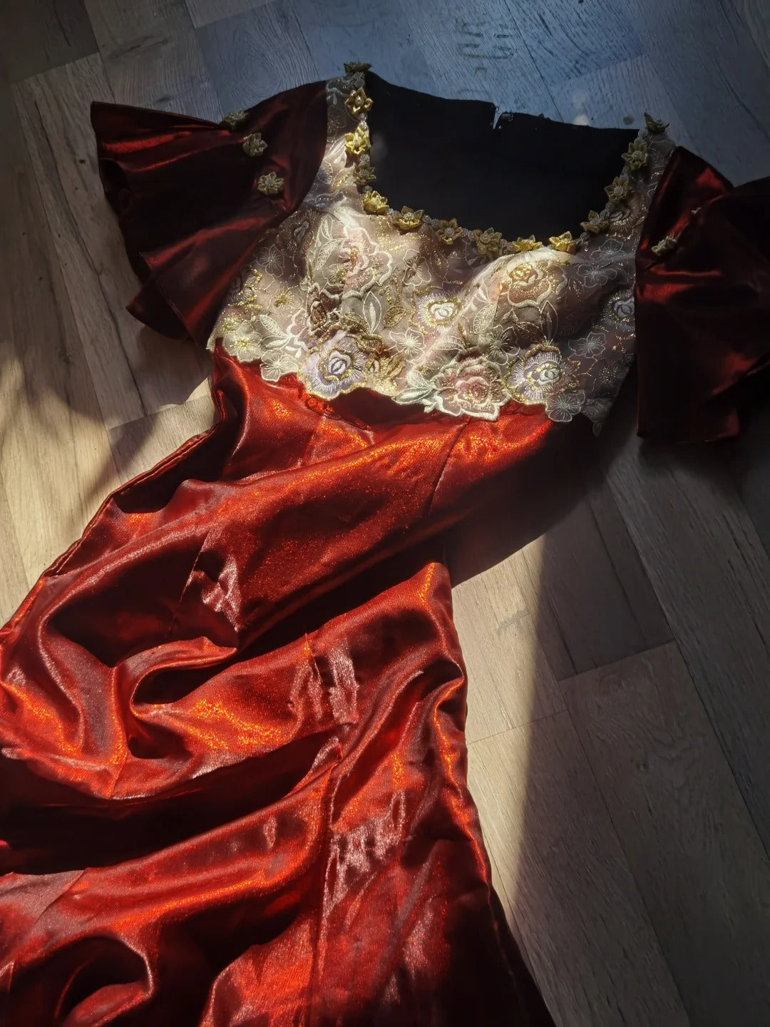 Burgunderrot, wunderschön, Retro-Mode, raffiniert, elegant, goldfarben, floral, mit Perlen besetzt, lang, Tüll, Chiffon, Spitze, Ballkleid, Abendkleid, Partykleid, Abschlussballkleid nv3899