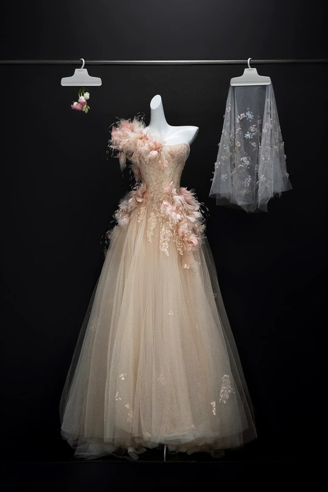 Pink Gorgeous Exquisite Floral Long Tulle Floor Length Ball Gown Evening Gown Wedding Dress nv4037