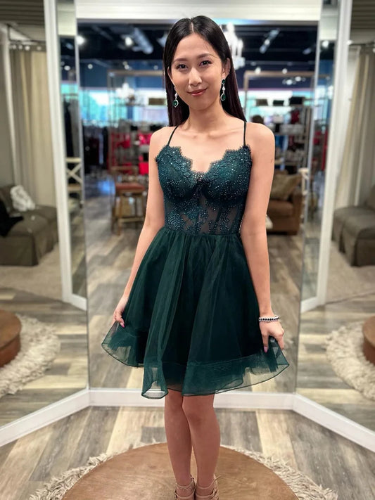 V Neck Dark Green Lace Short Prom Dresses, Green Lace Homecoming Dresses, Short Dark Green Formal Graduation Evening Dresses nv1482
