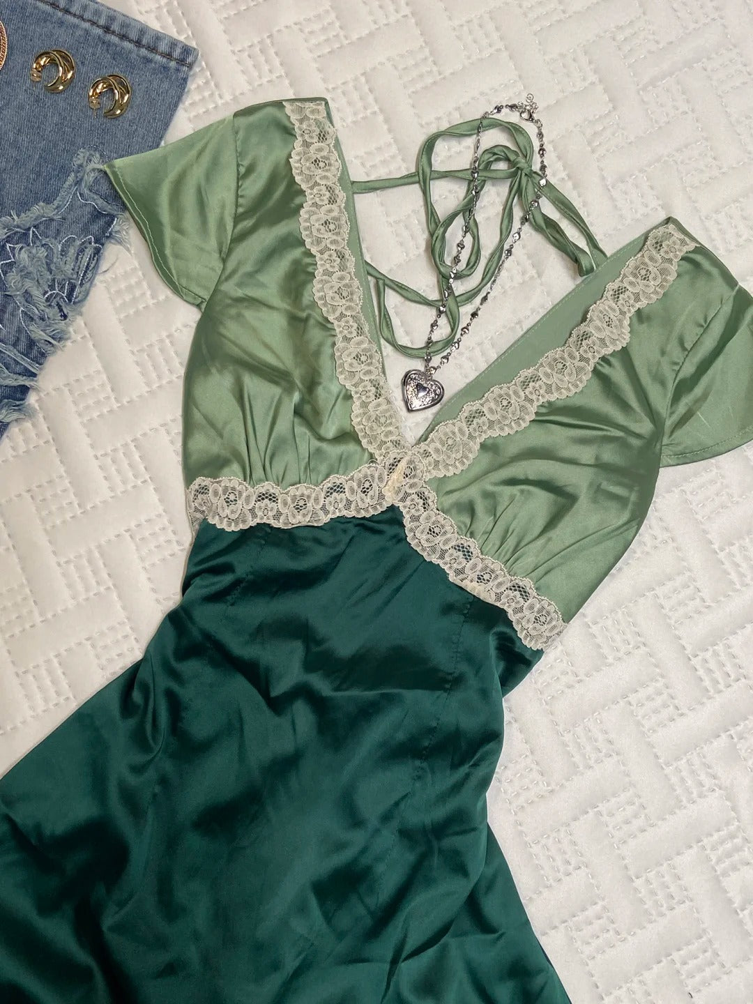 NiceVestidos--Short satin homecoming dress for girls green v-neck retro dress retro wear lace v-neck dress NV5659