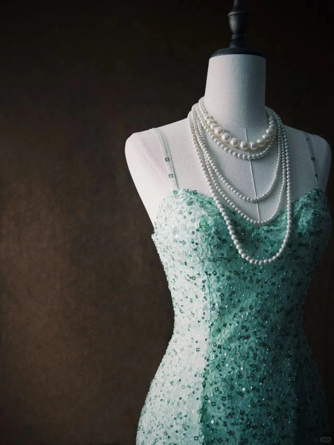 Green sequins exquisite bead decoration retro long chiffon formal dress NV6611