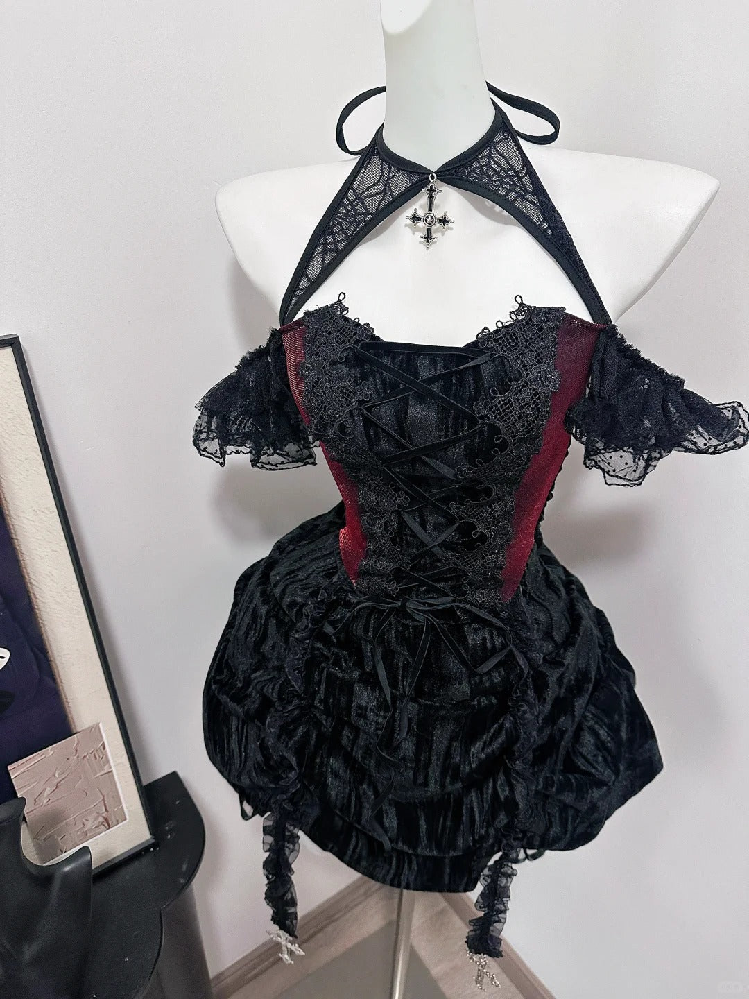 Red Black Vintage Elegant Delicate Lace Short Homecoming Dress Prom Dress Evening Dress Birthday Party Dress Prom Dress nv4052