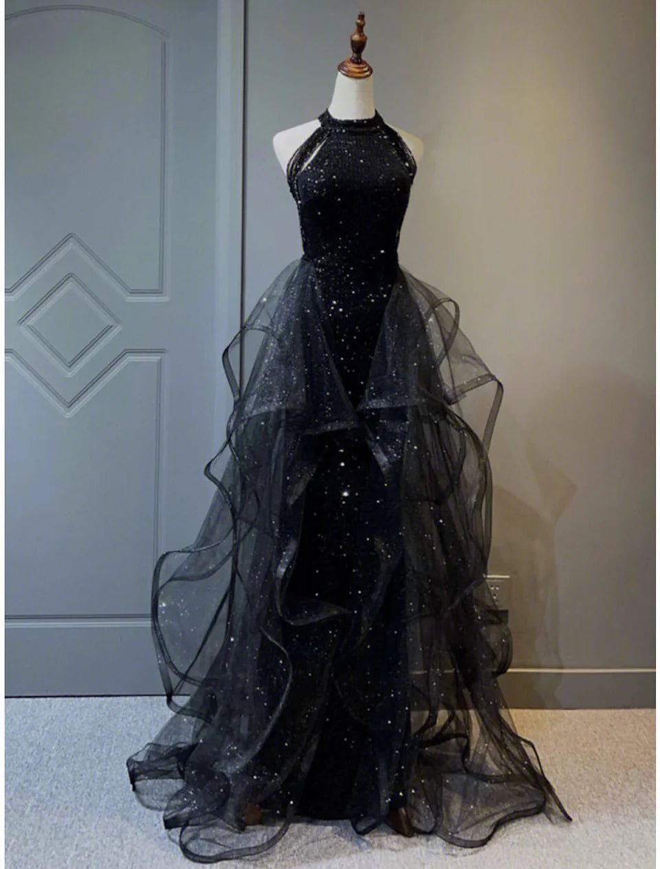 Black Shiny Elegant A-line Floor-length Sequined Ball Gown Evening Dress Prom Dress nv3949