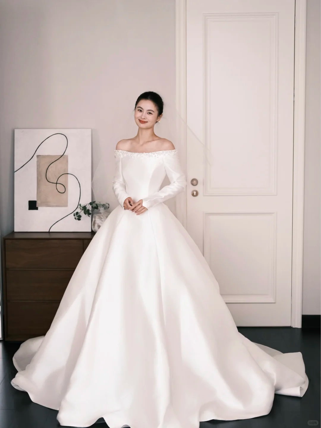 Off The Shoulder Long Sleeve Satin Ballgown Wedding Dress Bridal Gown  NV7199