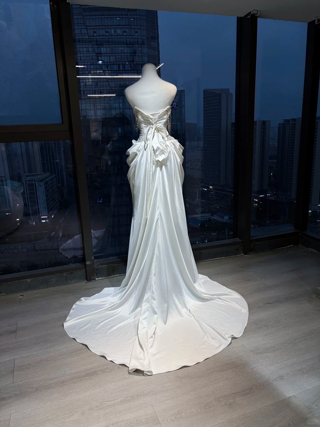 Strapless Sweetheart White Satin Mermaid Gown Rhinestone Pearl Chain Draped Wedding Prom Dress  NV7025