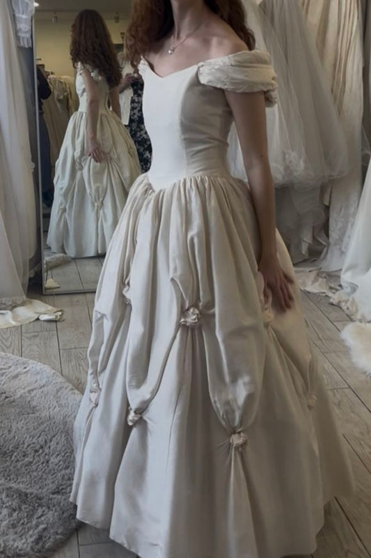 NiceVestidos--Fashionable Long Satin Wedding Dress NV5849