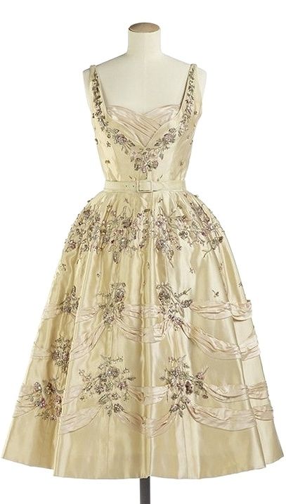 NiceVestidos-Exquisite Beaded Short Satin Homecoming Dress Birthday Dress nv5505