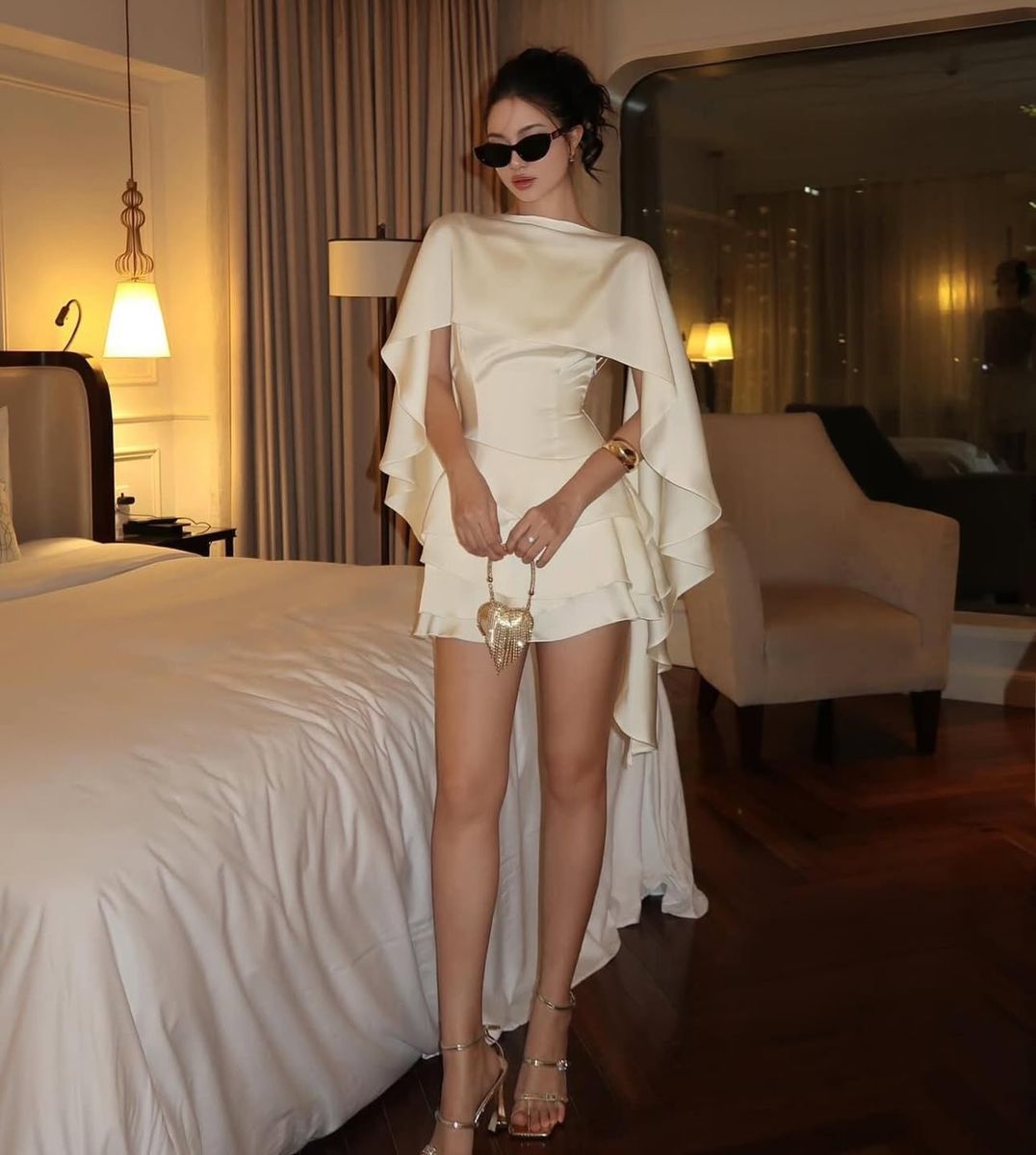 White Fashion Elegant Short Satin Homecoming Dress Prom Dress Party Dress nv4809