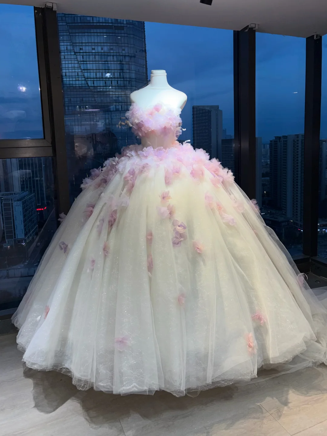 Ivory Pink Purple Ombre Strapless Princess Ball Gown 3D Flower Glitter Tulle Lace Long Evening Gown  NV7009