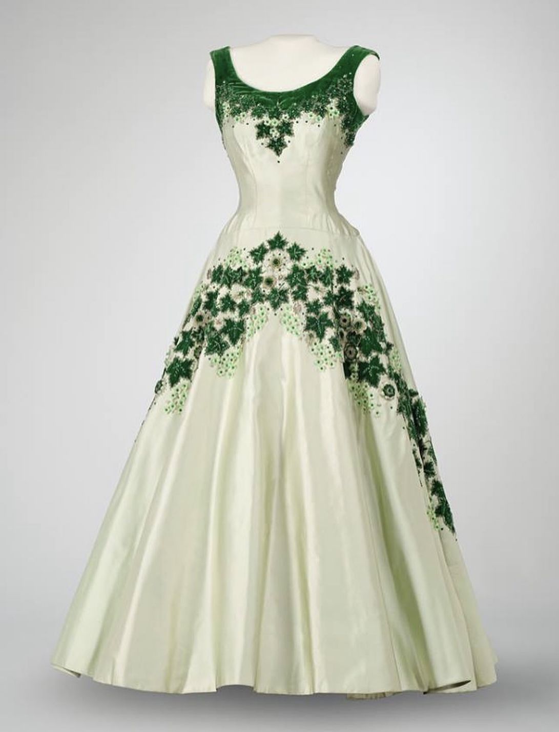 NiceVestidos - Grünes Vintage-Blumenkleid, lang, Satin, Ballkleid, nv5564