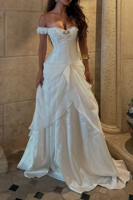 NiceVestidos-Black Retro-Style Long Ball Gown NV6113