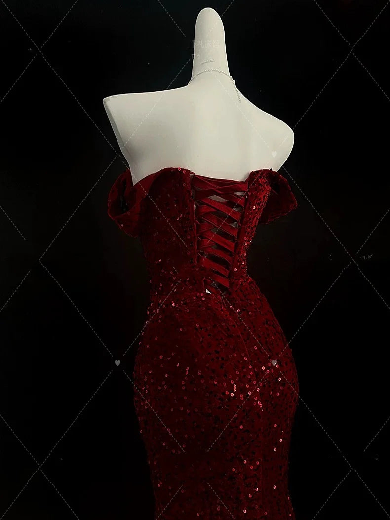 Elegantes Meerjungfrau-Abendkleid mit Herzausschnitt und Schlitz in Rot mit Pailletten, lang, Ballkleid nv4151
