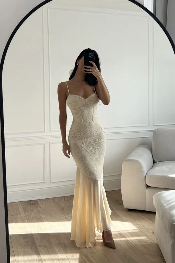 Light Yellow Lace Tulle Elegant Mermaid Sleeveless Off-shoulder Dress Ball Gown Evening Dress nv1892