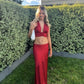 Robe de soirée longue rouge élégante à col en V et bretelles à la taille, robe de soirée deux pièces nv2308