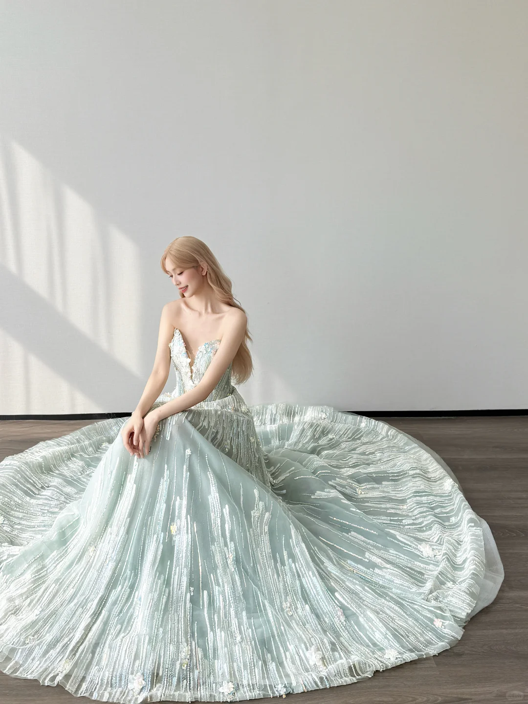 Mint Green Strapless Deep V Prom Gown Vertical Sequin Beading 3D Flower A Line Evening Dress  NV7154