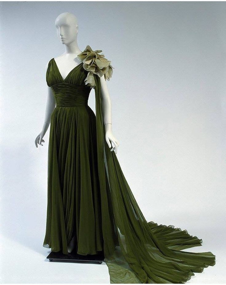 Green vintage elegant long tulle floor length ball gown evening dress party dress nv3531